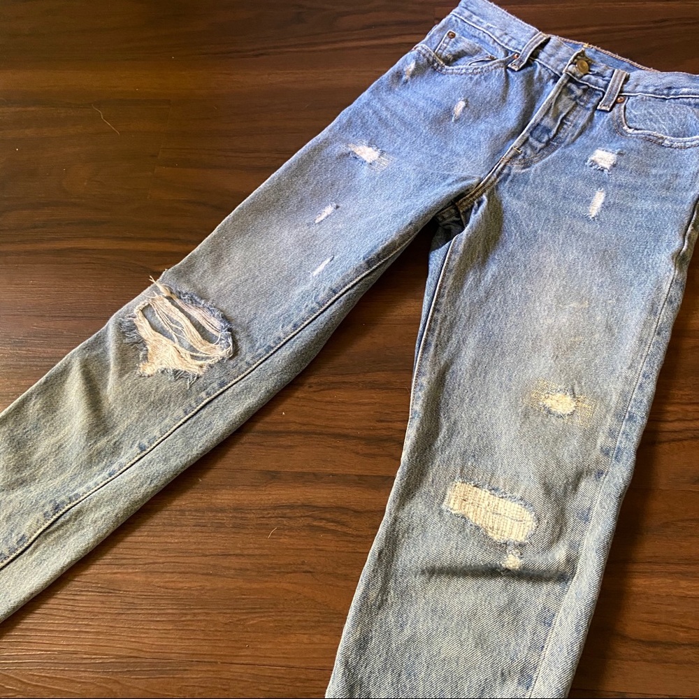 SOLD Levi’s Wedgie Fit Jeans